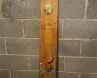 Vintage water ski,perfect decor for lake home