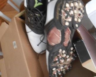 Many pair of men's golf shoes size 10