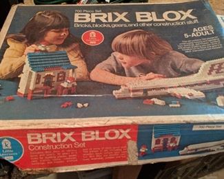 Brix Blox Construction Set