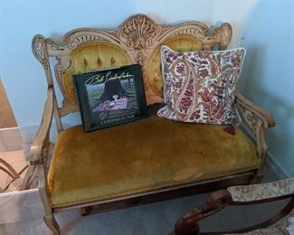Settee/Bob Timberlake Book