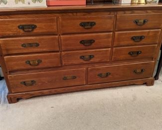 Link-Taylor Dresser with Mirror