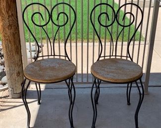 Vintage Ice Cream Parlor Chairs w Table