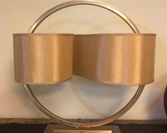 OK, THIS LAMP IS AMAZING! MCM COOL!