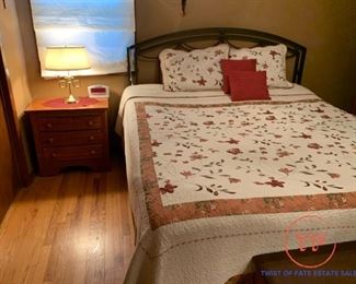 King Size Bed with TEMPUR-PEDIC Mattress with Iron Bed Frame