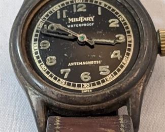Military Antimagnetic Watch (runs, missing crystal)
