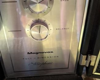 Magnavox Full Dimension Stereophonic