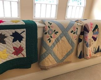 Vintage and antique quilts