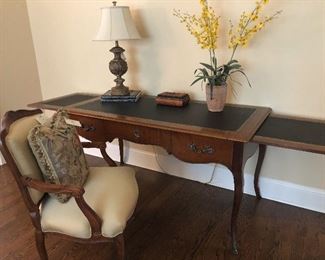 Same desk with slide out shelves