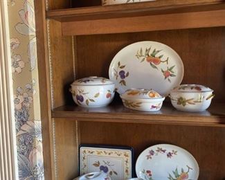 royal Worcester Evesham Dish Set
