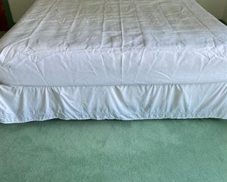 Mid Century American of Martinsville King Bedroom Suite 