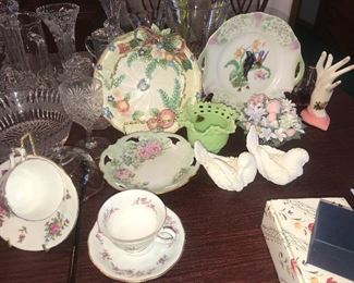 China, teacups, figurines