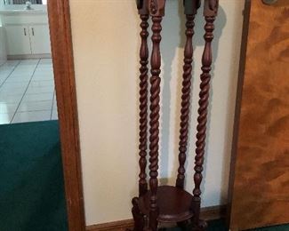 Antique Barley Twist Fern Plant Stand