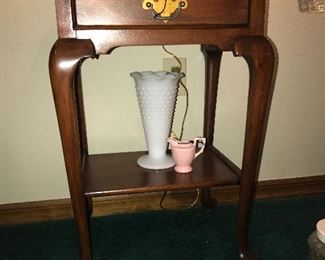 Cherry Queen Ann Leg table