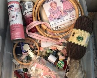Assorted sewing supples