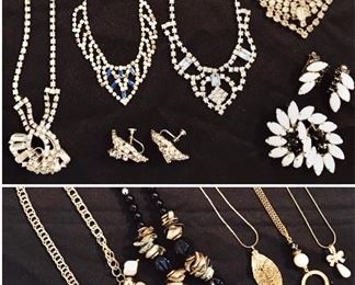 Vintage Costume Jewelry: Monet, Avon, Sarah Coventry, Kramer, Art, Vendome, Whiting and Davis, Roman, Lee Sands
