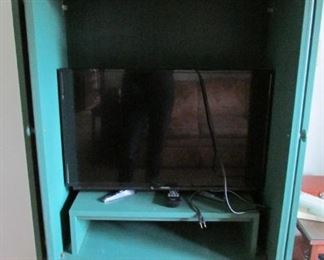 Could be a bar? Could be a childs reading nook. Or, it could hold a tv