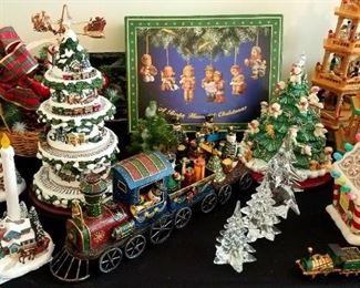 Thomas Kinkade Tree With Lights, Moving Train, Music
Thomas Kinkade Wonderland Express Christmas Tree