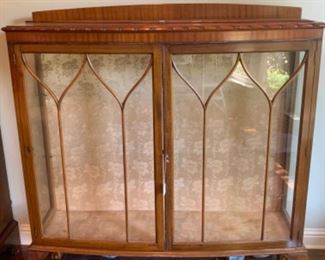 Vintage Art Deco display case/bookcase. 