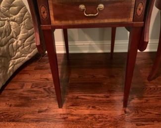 Thomasville drop leaf side table. 