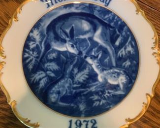 Porsgrund plates and coffee cups. 