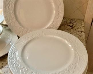 $50 Set of 6 Franciscan plates.  12" diam. 