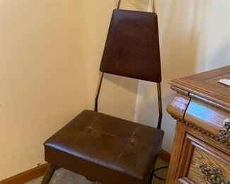 Mid Century Valet Butler Chair