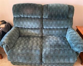 Green 2-Seater Recliner