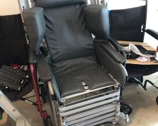 #14) $00 - Broda Chair