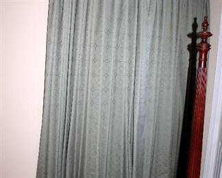 #14 - Sferra Bros. Queen Size Bedding Set + Drapes