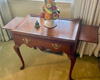 Solid Wooden Tea Table with One Drawer with retractable ends