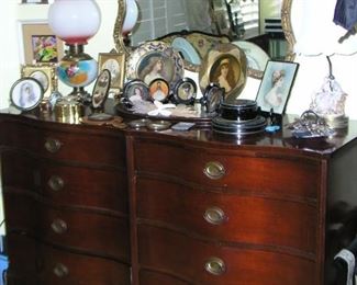 Item 22:
Vintage Mahogany Queen Dresser with Rolling Front - 60" wide x 22" deep x 37.5" tall - 8 Drawer - Excellent condition
Asking Price: $195.00
