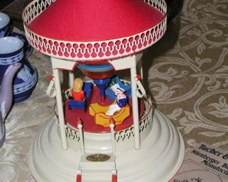 Item 134:
Tucher & Walther Metal Carousel Toy - Wind-up with Key - Made in Germany 1995
Asking Price $69.00
