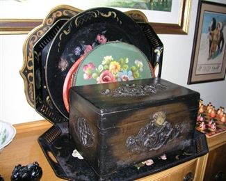 Nice selection of Metal and wooden trays!