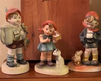Vintage Figurines (Japan)