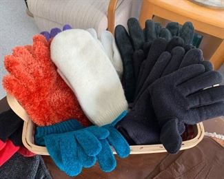 Winter Outerwear - Gloves & Mittens