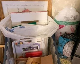 Crafting / Craft Supplies 
