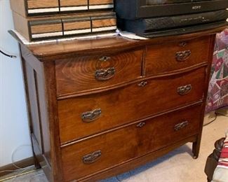 Antique / Vintage Chest of Drawers
