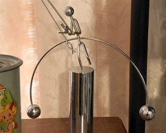 Kinetic Fishing Statue