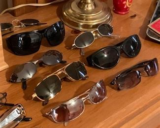 Eyeglasses & Sunglasses