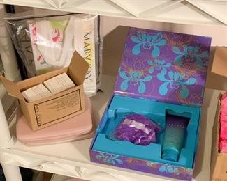 Mary Kay Cosmetics & Vanity Items