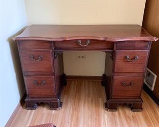 Vintage Keyhole Desk