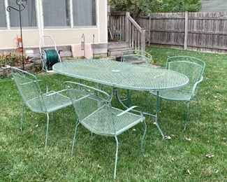 Metal Garden / Patio Dining Table & Chairs 