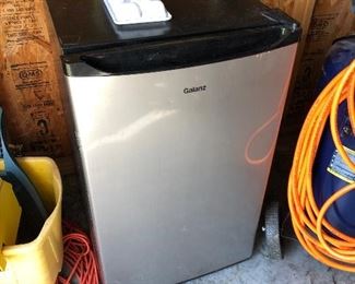 Galanz mini fridge