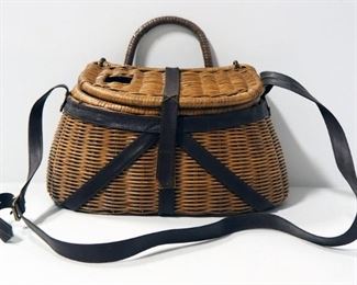 Wicker Creel Minnow Basket With Leather Straps