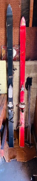 Vintage Skis - Head by John Mealey dkisand Kastle slalom skis, Austria