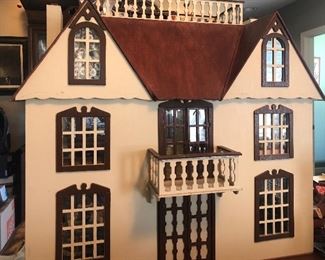 Custom made doll house with balcony and roof devk - each room furnished with collectible doll house furniture