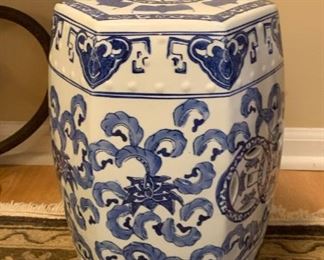 Lot #817 - $50 - Small Blue & White Porcelain Asian Garden Stool 