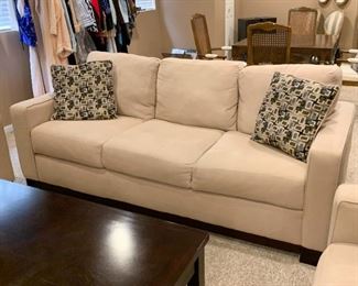 Lot #828 - $300 - Contemporary 3-Seat Sofa 