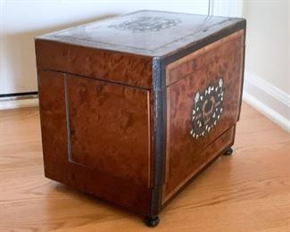 Lot #826 - (another view, missing foot)