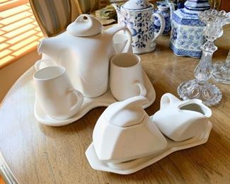 Lot #827 - $250 - Peter Saenger Pottery Tea Set with Creamer & Sugar